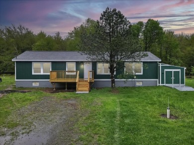 Completely Renovated 4BR/3BA Home in Amenity-Rich Community!
 on The Hideout Golf in Pennsylvania - for sale on GolfHomes.com, golf home, golf lot