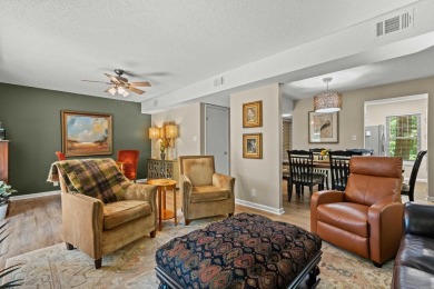 Beautiful Townhome on De Soto Golf Course - Fully Furnished on DeSoto Golf Course in Arkansas - for sale on GolfHomes.com, golf home, golf lot