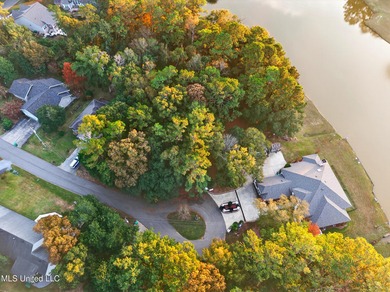 Build your dream home on this beautiful 0.39 acre lot cul-de-sac on Diamondhead Country Club in Mississippi - for sale on GolfHomes.com, golf home, golf lot