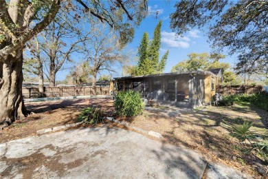 Ready for your personal touches and other updates. Perfect for on Babe Zaharias Golf Course in Florida - for sale on GolfHomes.com, golf home, golf lot