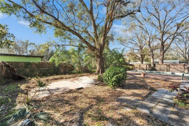 Ready for your personal touches and other updates. Perfect for on Babe Zaharias Golf Course in Florida - for sale on GolfHomes.com, golf home, golf lot