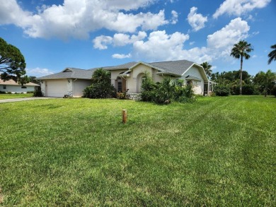 Investor Alert - Prime Location!
Situated in the highly on Rotonda Golf and Country Club - Long Marsh  in Florida - for sale on GolfHomes.com, golf home, golf lot