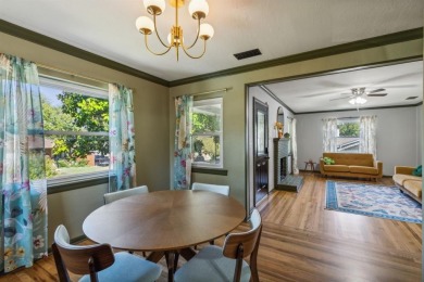 !MOTIVATED SELLER! Make us an offer on this Darling 1944 on Stevens Park Golf Course in Texas - for sale on GolfHomes.com, golf home, golf lot