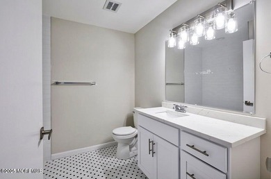 Welcome to Leisure Village West! This renovated unit one of the on Leisure Village West Assoc. in New Jersey - for sale on GolfHomes.com, golf home, golf lot