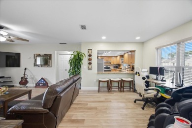 Welcome to this beautifully updated 2nd-floor condo in the on Feather Sound Country Club in Florida - for sale on GolfHomes.com, golf home, golf lot