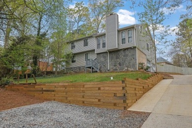 Come view this wonderful well maintained and renovated 4 bedroom on TPC At Sugarloaf Golf Club in Georgia - for sale on GolfHomes.com, golf home, golf lot