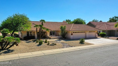 Located on the 6th green of Trail Ridge CG, on an idyllic street on Trail Ridge Golf Course in Arizona - for sale on GolfHomes.com, golf home, golf lot