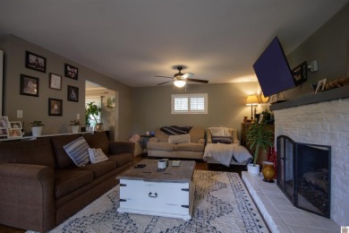 Charming, beautifully maintained 3-bedroom, 1.5-bath home is on Mayfield-Graves Country Club in Kentucky - for sale on GolfHomes.com, golf home, golf lot