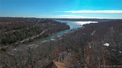 Are you dreaming of owning a Lake Home in Lake of the Ozarks? on The Oaks Golf Course in Missouri - for sale on GolfHomes.com, golf home, golf lot