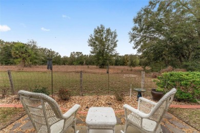 BACK ON THE MARKET. BUYERS FOR THIS HOME HAD THEIR BUYERS LOSE on Eagle Ridge At Spruce Creek Country Club in Florida - for sale on GolfHomes.com, golf home, golf lot