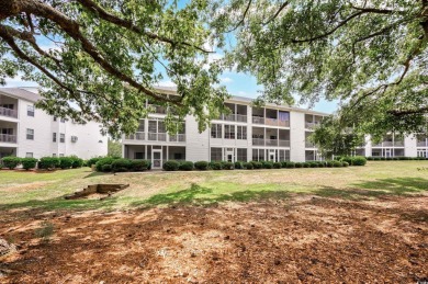 Wow!  This one has it all!  Enclosed Carolina Room with an on Arrowhead Country Club in South Carolina - for sale on GolfHomes.com, golf home, golf lot