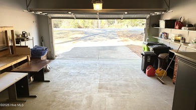 Welcome to this beautiful 3 BD, 2 Full BT home offering 2,151 on Harbour Point Golf Club in North Carolina - for sale on GolfHomes.com, golf home, golf lot