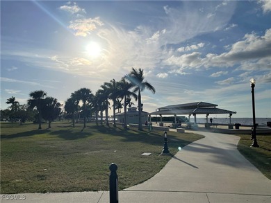 PRIME WATERFRONT LOCATION IN PUNTA GORDA ISLES! An AMAZING PRICE on Saint Andrews South Golf Club in Florida - for sale on GolfHomes.com, golf home, golf lot