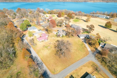 Enjoy peacefulness while remaining in close proximity to the on Cherokee Grove Golf Club, Inc in Oklahoma - for sale on GolfHomes.com, golf home, golf lot