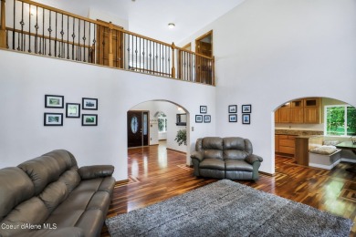 Golfers Delight you will love this 5 bedroom 3.5 bath on the on Stoneridge Golf Club in Idaho - for sale on GolfHomes.com, golf home, golf lot
