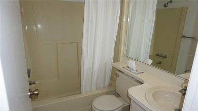 BEACON WOODS - WEDGEWOOD COMMUNITY - FURNISHED GOLF COURSE CONDO on Beacon Woods Golf Club in Florida - for sale on GolfHomes.com, golf home, golf lot