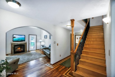 Golfers Delight you will love this 5 bedroom 3.5 bath on the on Stoneridge Golf Club in Idaho - for sale on GolfHomes.com, golf home, golf lot