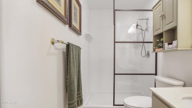 This beautifully updated 2-bedroom, 2-bath condo offers the on Holiday Golf Club in Florida - for sale on GolfHomes.com, golf home, golf lot