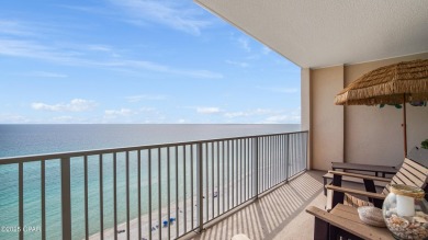 This beautifully updated 2-bedroom, 2-bath condo offers the on Holiday Golf Club in Florida - for sale on GolfHomes.com, golf home, golf lot