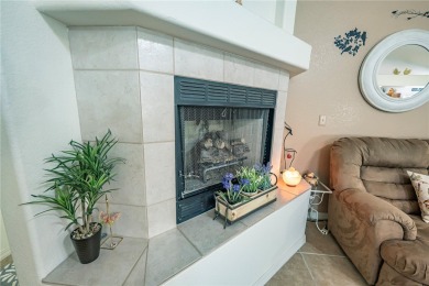 LOVELY 3-BED, 2-BATH HOME IN A GREAT SPOT!! This well-kept on Cerbat Cliffs Golf Course in Arizona - for sale on GolfHomes.com, golf home, golf lot