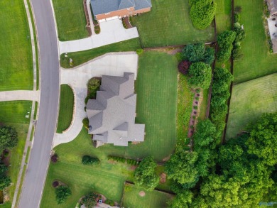 Experience refined living in this 5 bed, 5 bath luxury home on on Canebrake Golf Club in Alabama - for sale on GolfHomes.com, golf home, golf lot