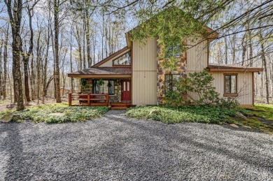 158 Flintlock Trail proudly shares the appeal of a popular on Lake Naomi Timber Trails Golf Club in Pennsylvania - for sale on GolfHomes.com, golf home, golf lot