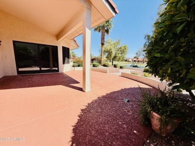 Beautiful Sierra Vista 2-Bedroom Model on the Golf Course with on Grandview Golf Course in Arizona - for sale on GolfHomes.com, golf home, golf lot
