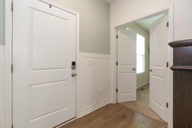 Don't miss your chance to tour the inviting 643 Buena Park Dr! on Glen Ross Golf Club in Ohio - for sale on GolfHomes.com, golf home, golf lot