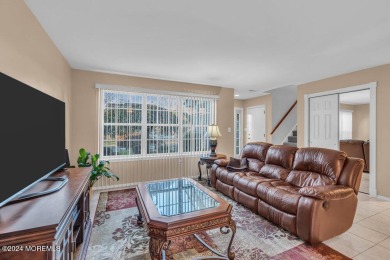 Welcome to this stunning 2-story townhouse in the highly on Raintree Golf Course in New Jersey - for sale on GolfHomes.com, golf home, golf lot