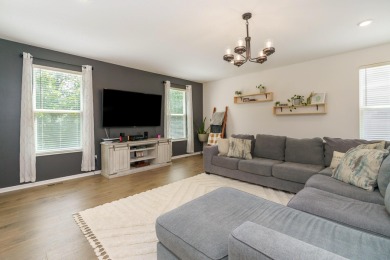 Don't miss your chance to tour the inviting 643 Buena Park Dr! on Glen Ross Golf Club in Ohio - for sale on GolfHomes.com, golf home, golf lot