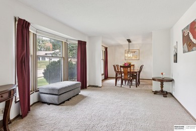 Tyson Compton, M: , tyson,   - GOLF COURSE LIVING! Welcome to on Oak Hills Country Club in Nebraska - for sale on GolfHomes.com, golf home, golf lot