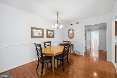 Life is easy in this turn-key 3BR/2FB Leisure World condo! on Leisure World Golf Club in Maryland - for sale on GolfHomes.com, golf home, golf lot