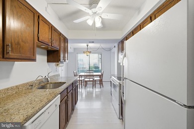 Life is easy in this turn-key 3BR/2FB Leisure World condo! on Leisure World Golf Club in Maryland - for sale on GolfHomes.com, golf home, golf lot