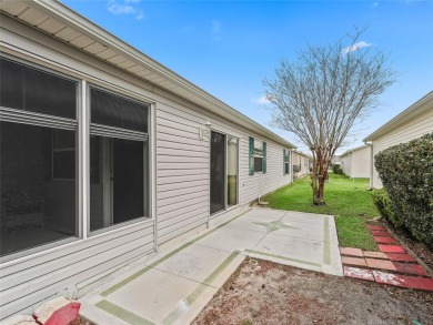 NO BOND!  This well kept Colony Patio Villa will impress you! on The Links of Spruce Creek in Florida - for sale on GolfHomes.com, golf home, golf lot