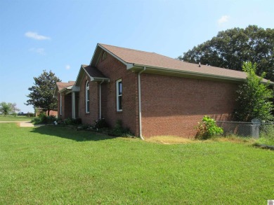 One Life to Live so start enjoying it now! This 3 BR, 2 1/2 bath on Boots Randolph Golf Course in Kentucky - for sale on GolfHomes.com, golf home, golf lot