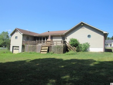 One Life to Live so start enjoying it now! This 3 BR, 2 1/2 bath on Boots Randolph Golf Course in Kentucky - for sale on GolfHomes.com, golf home, golf lot
