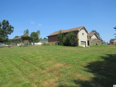 One Life to Live so start enjoying it now! This 3 BR, 2 1/2 bath on Boots Randolph Golf Course in Kentucky - for sale on GolfHomes.com, golf home, golf lot