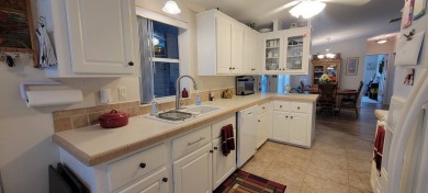 MOTIVATED Seller!!! 2Bed/2Bath+Bonus Room PET FRIENDLY! GOLF on Blue Heron Pines Golf Course in Florida - for sale on GolfHomes.com, golf home, golf lot