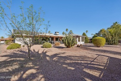 Impressive Home in Sun City West, a vibrant 55+ active adult on Stardust Golf Course in Arizona - for sale on GolfHomes.com, golf home, golf lot