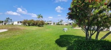 MOTIVATED Seller!!! 2Bed/2Bath+Bonus Room PET FRIENDLY! GOLF on Blue Heron Pines Golf Course in Florida - for sale on GolfHomes.com, golf home, golf lot