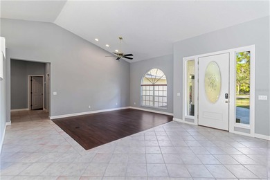 **THIS PROPERTY QUALIFIES FOR A LENDER INCENTIVE (up to $8,000) on The Oaks Club in Florida - for sale on GolfHomes.com, golf home, golf lot