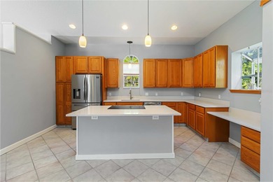 **THIS PROPERTY QUALIFIES FOR A LENDER INCENTIVE (up to $8,000) on The Oaks Club in Florida - for sale on GolfHomes.com, golf home, golf lot