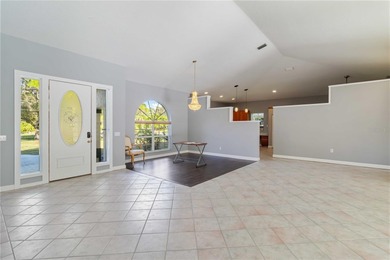 **THIS PROPERTY QUALIFIES FOR A LENDER INCENTIVE (up to $8,000) on The Oaks Club in Florida - for sale on GolfHomes.com, golf home, golf lot