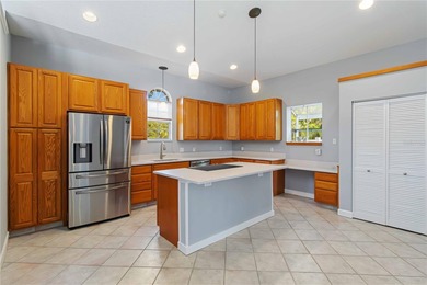 **THIS PROPERTY QUALIFIES FOR A LENDER INCENTIVE (up to $8,000) on The Oaks Club in Florida - for sale on GolfHomes.com, golf home, golf lot