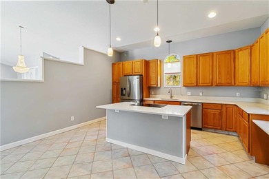 **THIS PROPERTY QUALIFIES FOR A LENDER INCENTIVE (up to $8,000) on The Oaks Club in Florida - for sale on GolfHomes.com, golf home, golf lot