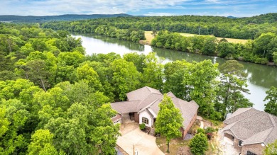 This unique Lake Catherine home is located in Diamondhead, a on Diamondhead Golf and Country Club in Arkansas - for sale on GolfHomes.com, golf home, golf lot
