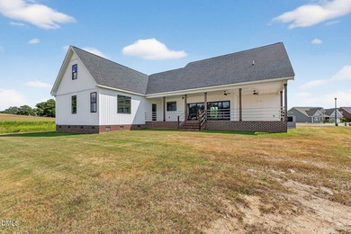 *NEWLY ADDED THIRD BEDROOM AND BATHROOM UPSTAIRS (PERMITTED)!* on Lane Tree Golf Course in North Carolina - for sale on GolfHomes.com, golf home, golf lot