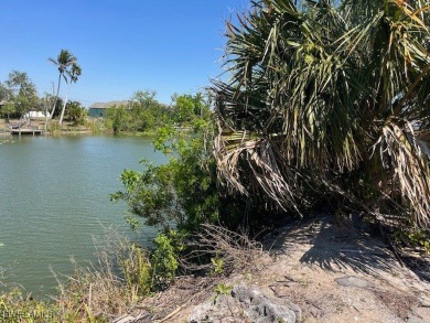 Build your new home on this wide, fresh water canal. Enjoy SW on Burnt Store Golf Club in Florida - for sale on GolfHomes.com, golf home, golf lot