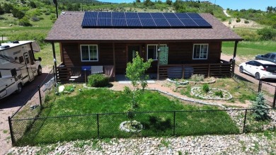 Fantastic location for an incredible newer 1 level ranch home on Hollydot Golf Course in Colorado - for sale on GolfHomes.com, golf home, golf lot