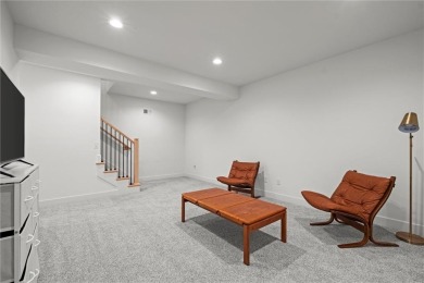 You've done the busy life--now it's time for easy living. This on Heritage Park Golf Course in Kansas - for sale on GolfHomes.com, golf home, golf lot